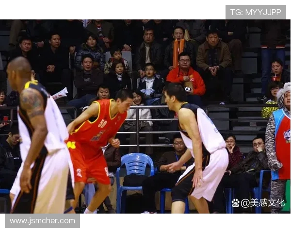 2018年CBA季后赛广东队与广厦队激战回顾与精彩瞬间分析