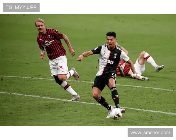 AC米兰与尤文图斯巅峰对决11月12日精彩回顾与分析