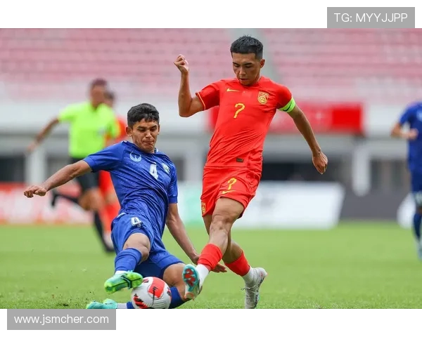 英格兰U20对决波兰青年队争夺国际赛场荣耀