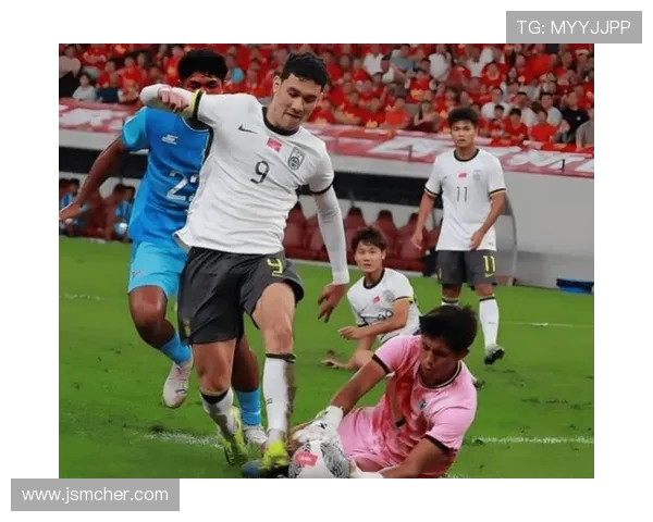 越南男足与阿联酋激战正酣最终结果揭晓引发热议 越南男足与阿联酋激战正酣最终结果揭晓引发热议