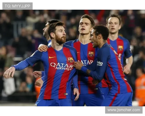 金士顿城与墨尔本港的激烈对决展现足球魅力与团队精神的巅峰之战 金士顿城与墨尔本港的激烈对决展现足球魅力与团队精神的巅峰之战